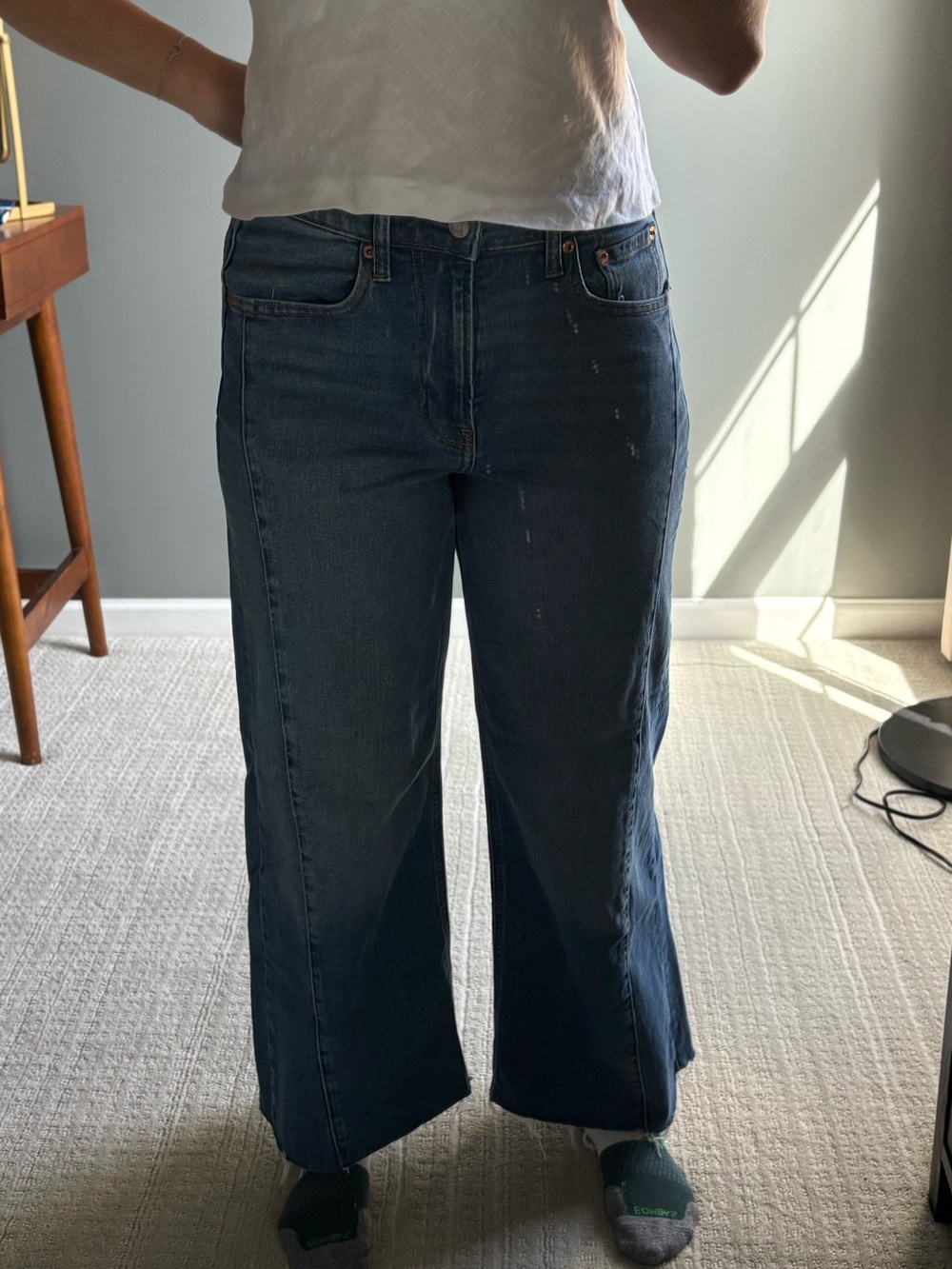 GAP Wide-Leg Jeans in Dark Blue Denim